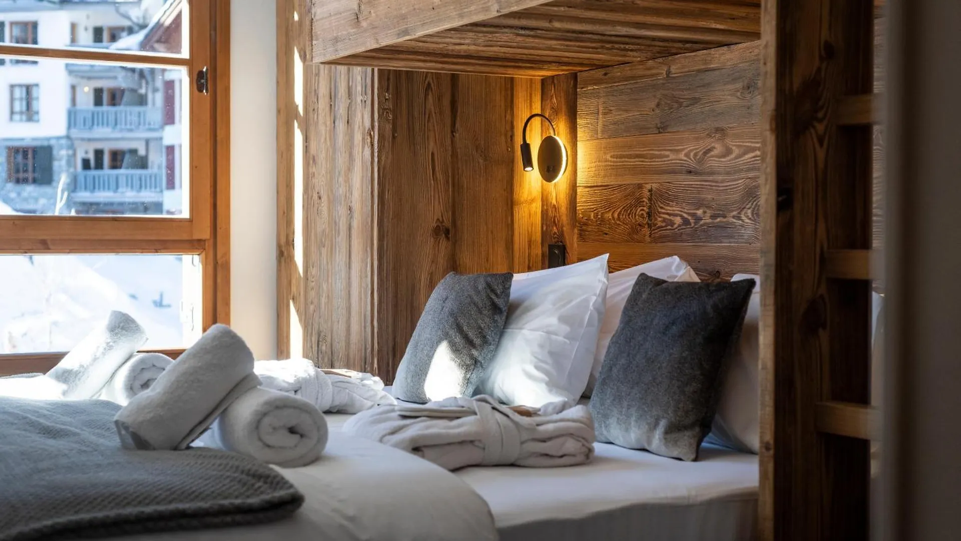 Appartement 4-5 Personnes Skis Aux Pieds Piscine Interieure Sauna Hammam Les Arcs  Les Arcs (Savoie)