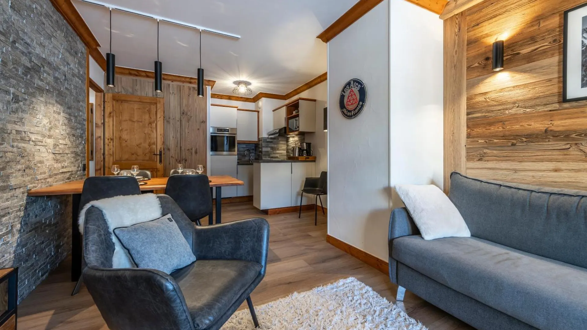 Appartement 4-5 Personnes Skis Aux Pieds Piscine Interieure Sauna Hammam Les Arcs